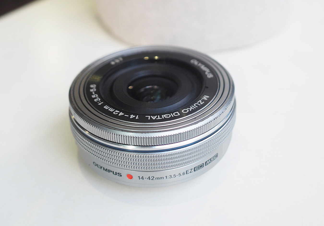 olympus pen camera lens