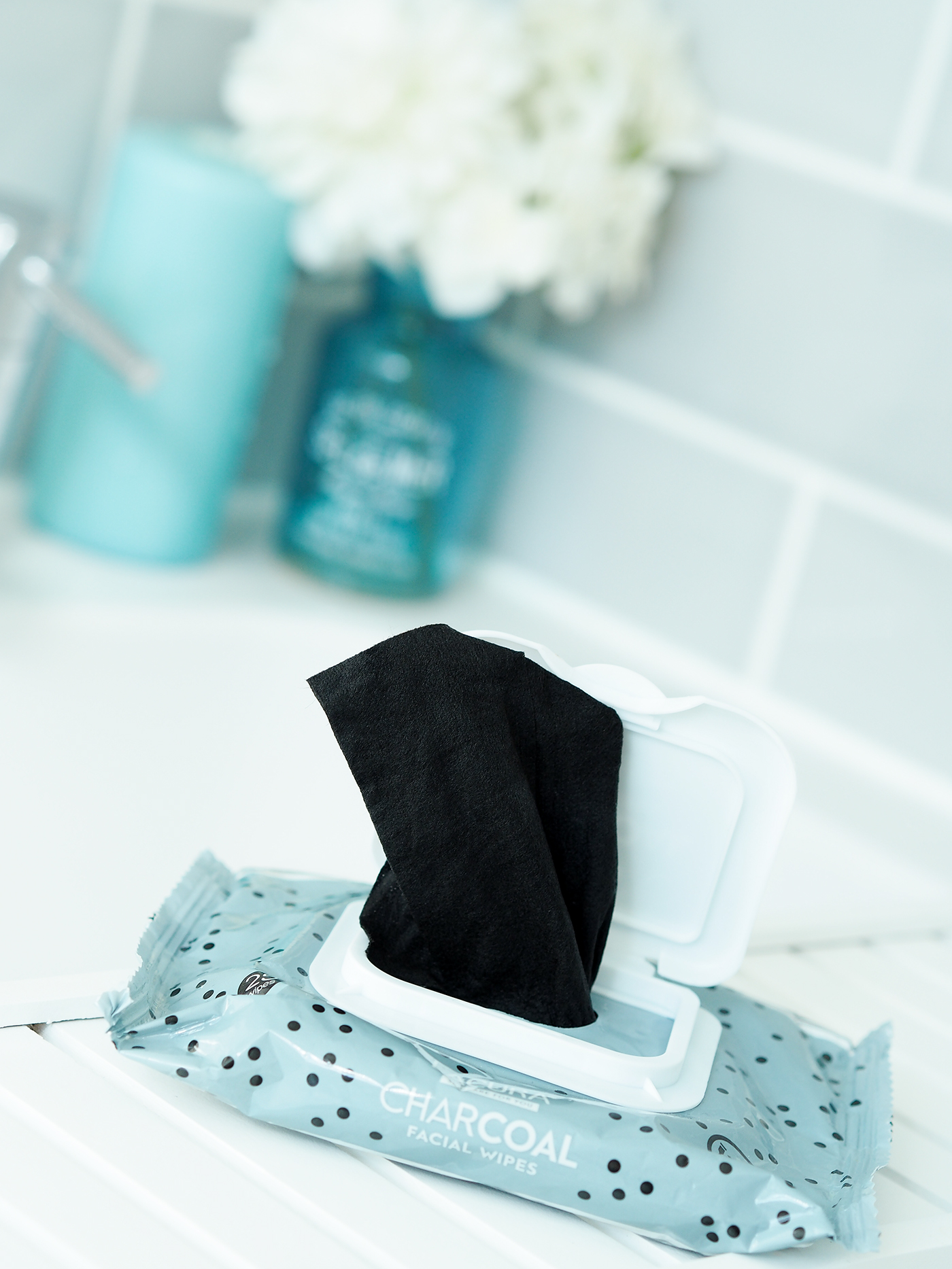 ALDI Lacura charcoal face wipes review 